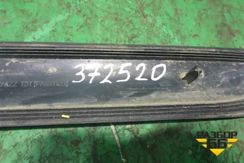 Накладка двери задней правой (MR957272) для Mitsubishi Colt с 2004г