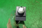 Переключатель регулировки зеркал (MN108084) для Mitsubishi Colt с 2004г