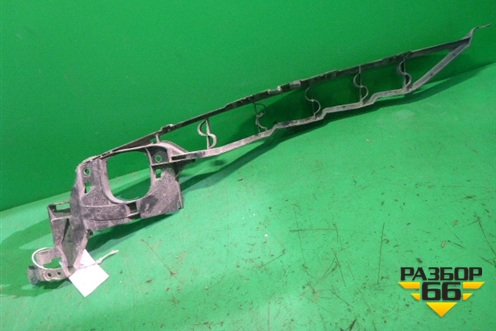 Кронштейн переднего крыла правый (51127157990) для BMW X6 E71 с 2008-2014г
