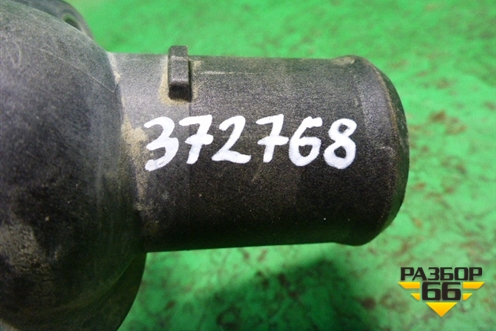 Фланец двигателя системы охлаждения (1.3л 4A90) (MN155852) для Mitsubishi Colt с 2004г