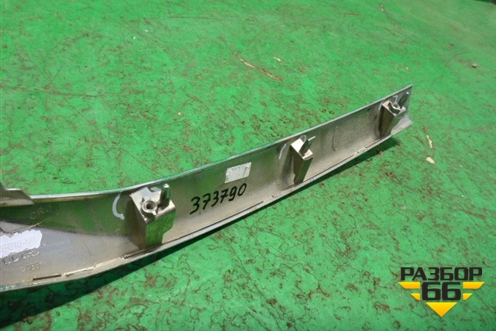Накладка на решетку радиатора (верхняя левая хром) (71128T1VE010M1) для Honda CR-V с 2017г