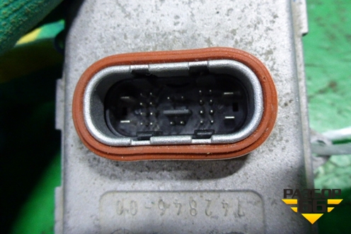 Блок розжига ксеноновой лампы (силовой модуль) (A0038205126) для Mercedes Benz GL-Klass X164 с 2006-2012г