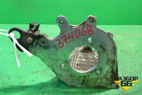 Кронштейн (ТНВД 1.9л PSAWJY) (9625176310) для Citroen Berlingo с 2002-2010г