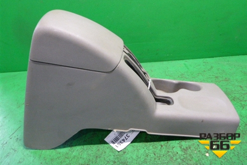 Подлокотник (MN179797) для Mitsubishi L 200 c 2006-2015г