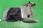 Консоль (передняя часть МКПП) (MN179789) для Mitsubishi L 200 c 2006-2015г