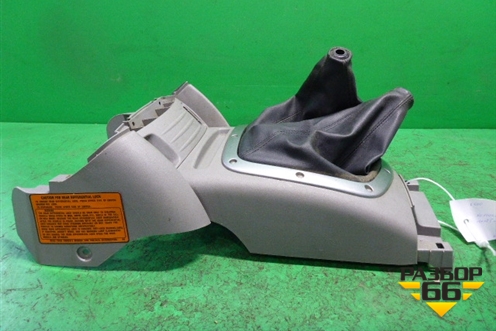 Консоль (передняя часть МКПП) (MN179789) для Mitsubishi L 200 c 2006-2015г
