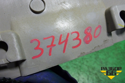 Обшивка стойки центральная верхняя левая (MN123869) для Mitsubishi L 200 c 2006-2015г