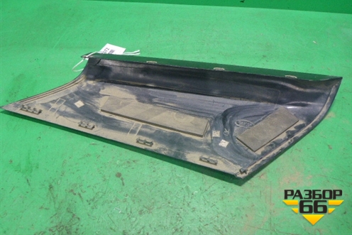 Накладка заднего крыла правого (на стойку) для Land Rover Range Rover Sport с 2005-2012г