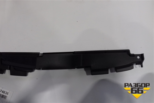 Накладка внутренняя (на решетку радиатора,новая) (71105T1V) для Honda CR-V с 2017г