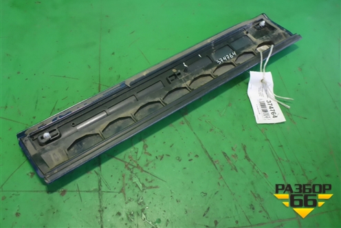 Накладка двери задней правой (после 2012г крашеная) (8R0853970L) для Audi Q5 c 2008-2017г
