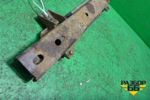 Кронштейн переднего редуктора (5000A070) для Mitsubishi L 200 c 2006-2015г