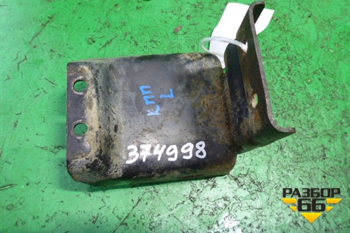 Кронштейн КПП левый (к кузову МКПП) для Mitsubishi L 200 c 2006-2015г