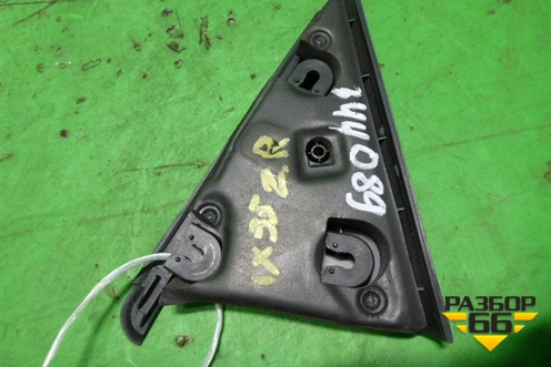 Накладка двери задней правой (уголок) (839202S000) для Hyundai ix 35 с 2010г