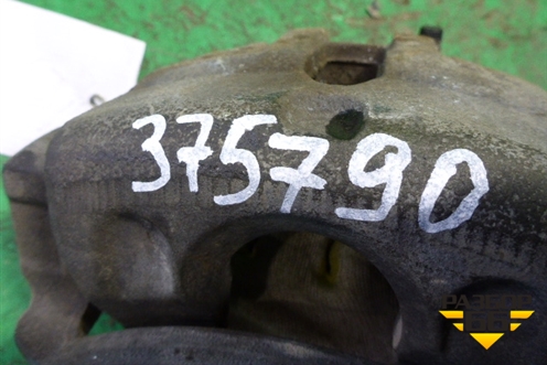 Суппорт передний левый для Hyundai ix 35 с 2010г
