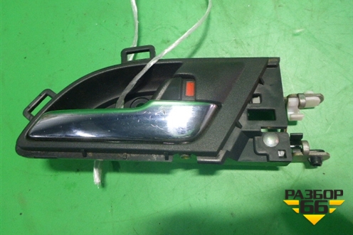 Ручка внутренняя двери передней правой для Honda CR-V(RE) с 2006-2012г