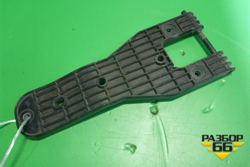 Петля капота  (на капот) (82874944) для Renault  TRUCK Premium 2 с 2005-2013г