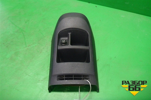 Накладка внутренняя (на подлокотник задняя) (77290SWAA010) для Honda CR-V(RE) с 2006-2012г