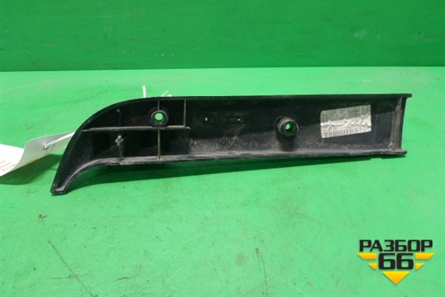 Накладка двери правой  (На рамку) (203900420) для Renault  TRUCK Premium 2 с 2005-2013г