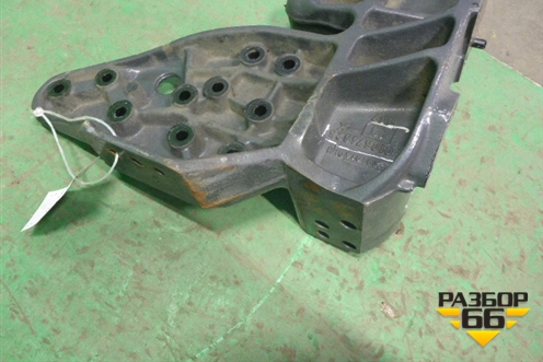 Кронштейн крепления торсиона  (Правый) (5010574625) для Renault  TRUCK Premium 2 с 2005-2013г
