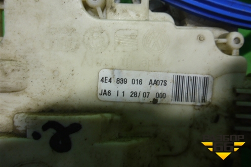 Замок двери задней правой (2 разъема 12 контактов) (4E4839016) для Audi A8 с 2002-2010г