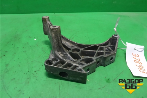 Кронштейн двигателя правый ( 2.0л CLJ) (03L199207) для Volkswagen Tiguan с 2011-2016г