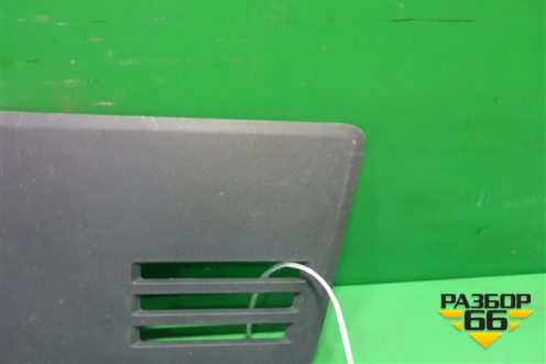 Заглушка решетки радиатора  (левая верхняя) (82266439) для Volvo TRUCK FM с 2001-2013г (ФМ)