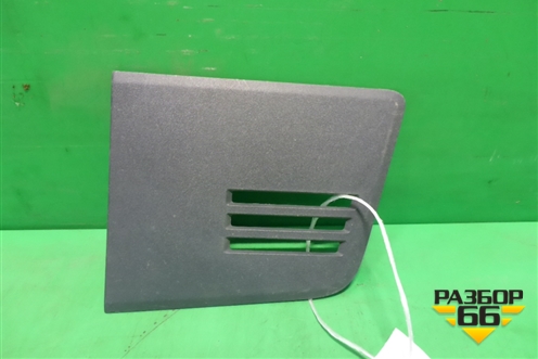 Заглушка решетки радиатора  (левая верхняя) (82266439) для Volvo TRUCK FM с 2001-2013г (ФМ)