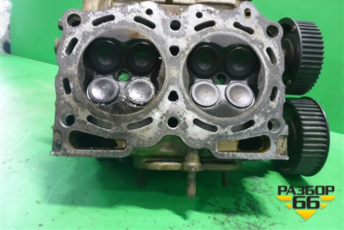 Головка блока цилиндров ( 2.0л EJ20) (левая в сборе) для Subaru Forester (Sg5-9) с 2002-2007г