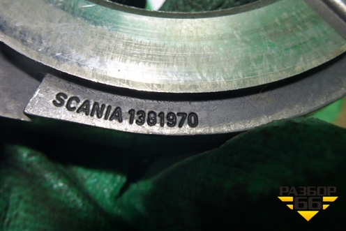 Упорная шайба распредвала (DC 1104) (1381970) для Scania  5 R Series с 2004-2016г