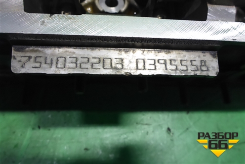 Головка блока цилиндров ( 4.8л N62B48B) (левая в сборе) (7540322) для BMW 6-серия Е64 с 2004-2009г