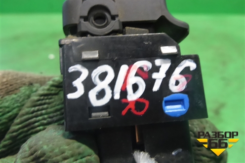 Кнопка стеклоподъёмника (задняя правая) для Hyundai Matrix с 2001-2010г