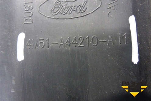 Спойлер на дверь багажника (хетчбэк,новый) (4M51A44210AM) для Ford Focus 2 с 2008-2011г