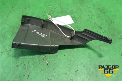 Накладка на торпедо (боковая правая) (4M51A04096AAW) для Ford Focus 2 с 2005-2008г