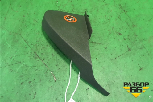 Накладка на торпедо (боковая правая) (4M51A04096AAW) для Ford Focus 2 с 2005-2008г