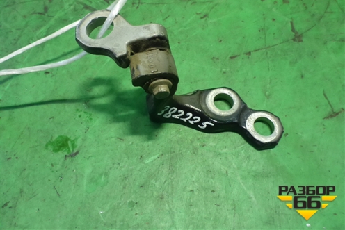 Петля двери передней правой верхняя для Ford Focus 2 с 2005-2008г