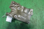 Кронштейн компрессора кондиционера ( 1.6л HWDA 100лс) (4M5Q19D624CC) для Ford Focus 2 с 2005-2008г