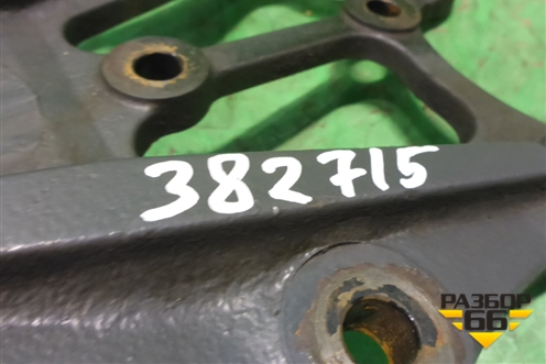 Кронштейн крепления передней рессоры (A9413200170) для Mercedes Benz  TRUCK Axor 2 с 2004г