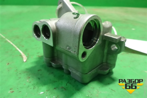 Фланец (2.0л CLJ маслозаборник) (03L115105D) для Volkswagen Tiguan с 2007-2011г