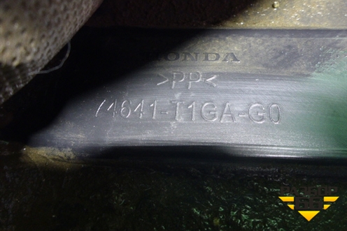 Защита антигравийная правая (задняя) (74641T1GAG0) для Honda CR-V(RM) с 2012г