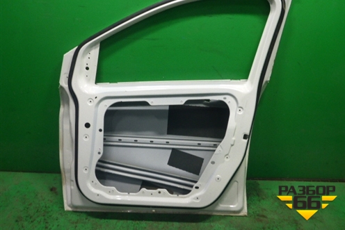 Дверь передняя правая (A2467200205) для Mercedes Benz B-Klass W246 с 2012г