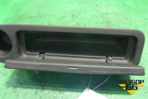Подстаканник (в обшивку багажника левый с бардачком) (84976EB300) для Nissan Pathfinder (R51M) с 2004-2014г