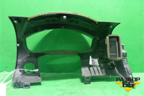 Накладка на щиток приборов (682355X10B) для Nissan Pathfinder (R51M) с 2004-2014г