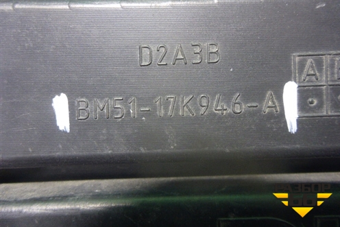Решетка в передний бампер правая (до 2015г) (BM5117K946A) для Ford Focus 3 с 2011г