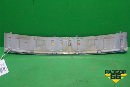 Накладка заднего бампера (верхняя) (A1668852174) для Mercedes Benz ML-Klass W166 c 2011г