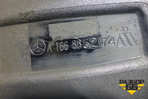 Накладка заднего бампера (верхняя) (A1668852174) для Mercedes Benz ML-Klass W166 c 2011г