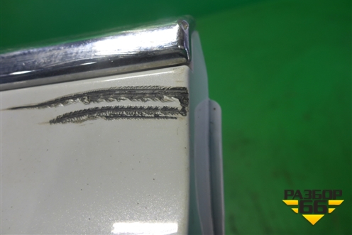 Накладка двери задней правой (после 2012г крашеная) (8R0853970L) для Audi Q5 c 2008-2017г