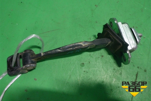 Ограничитель двери передней правой (1Z0837249B) для Skoda Octavia (А5) с 2004-2013г