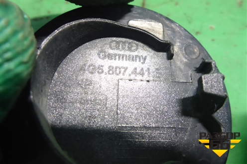 Заглушка в задний бампер (4G5807441E) для Audi A6 (C7) с 2011-2018г