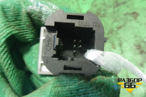 Кнопка обогрева заднего стекла (3M5T18C621AD) для Ford Fusion с 2002г