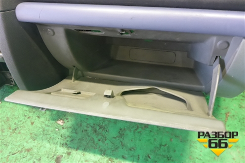 Торпедо не под AIR BAG (после 2001г) для Renault Clio с 1998-2002г